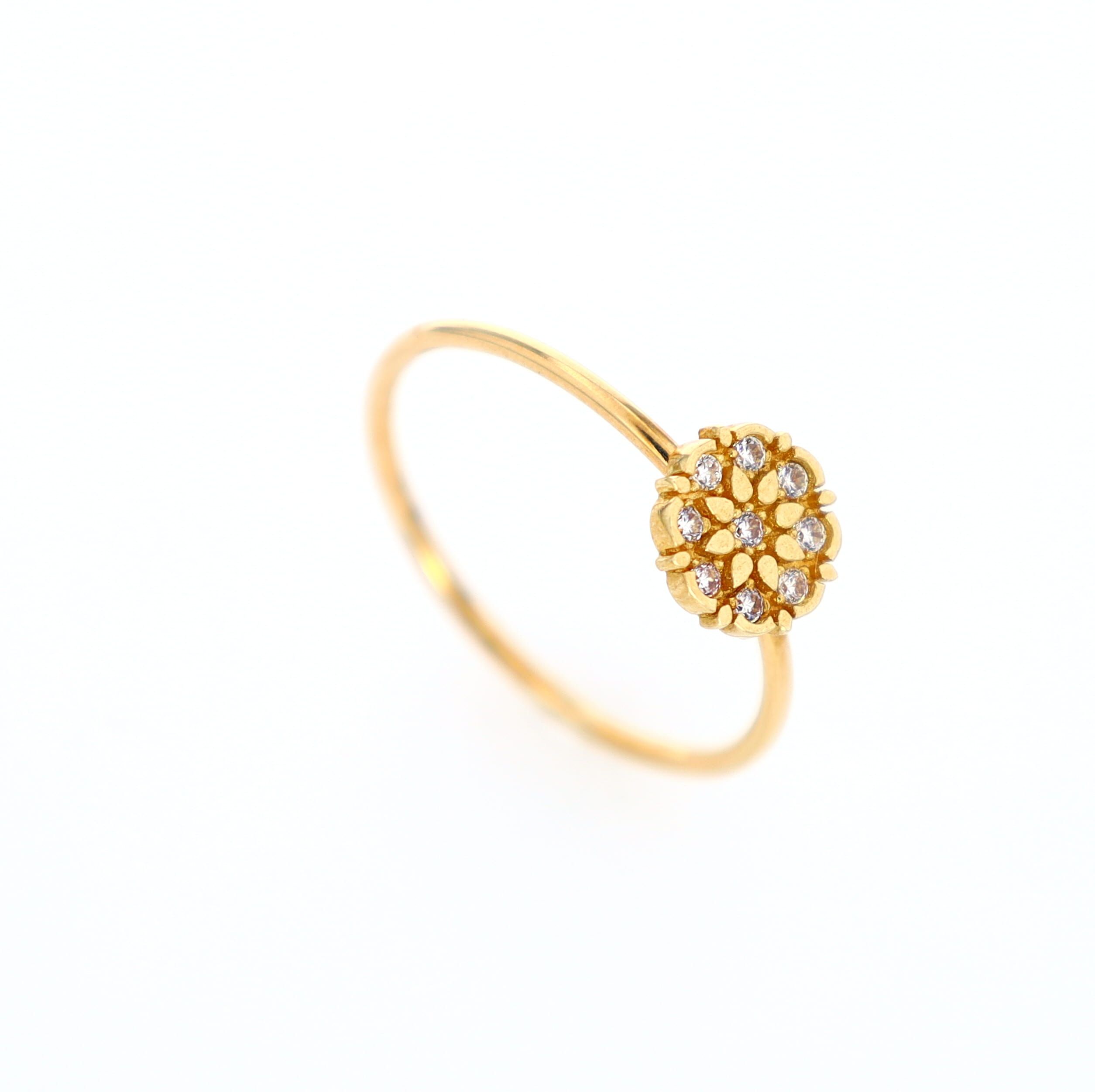 Flower Ring 10kt YG CZ 0.9gr RN00118