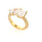 Cashé Moi Es Toi Bridal Ring 18kt YG Lab Diamond Pear 2.05ct & Emerald 2.05ct - Melee 1.48ct / 5.58cttw EVVS2 IGI 5.8gr Size 6.75 RN00174