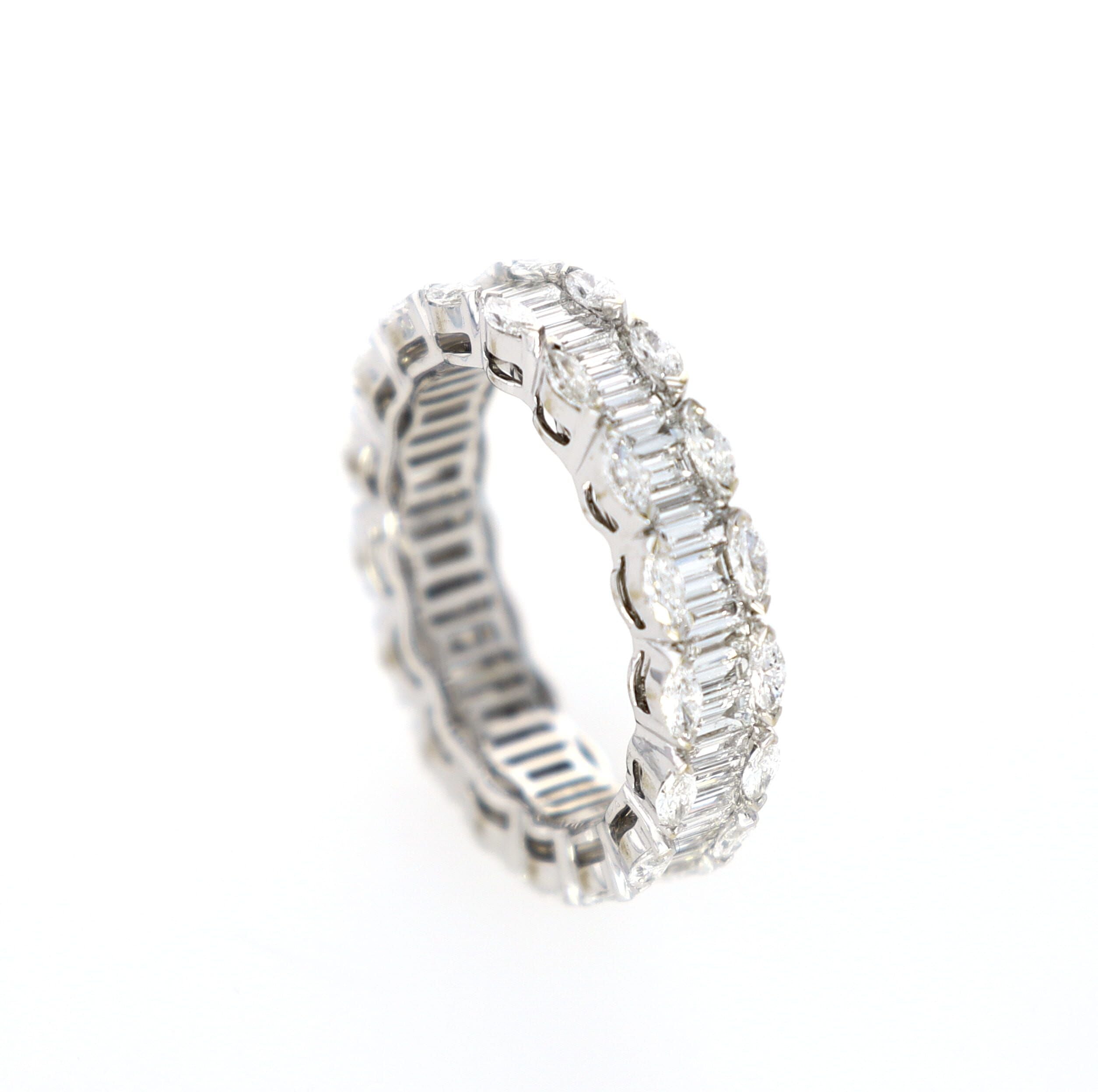 Baguette and Marquise Diamond Eternity Ring 18kt WG 4.62gr 2.62cttw Si-GHI RN000377