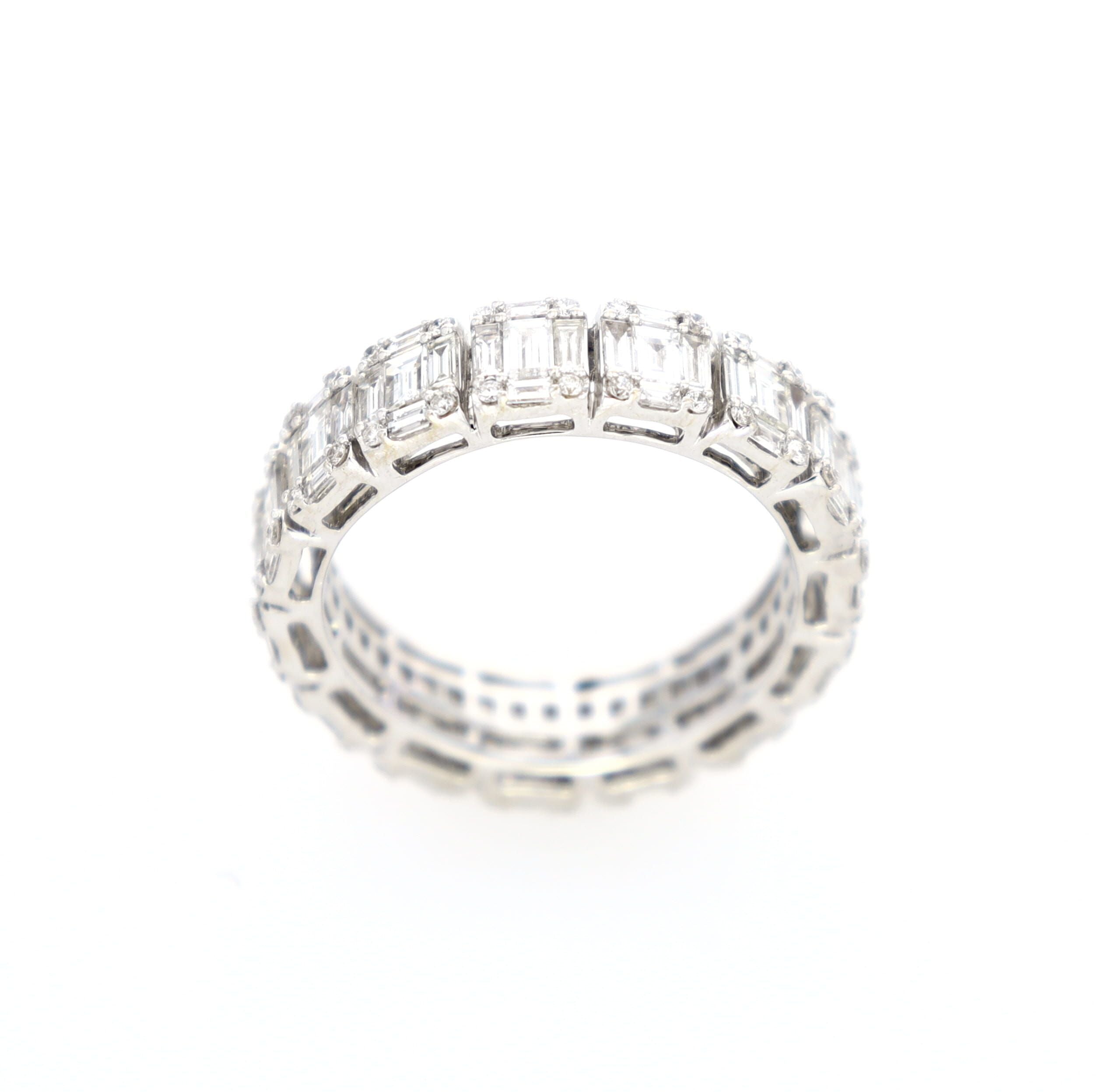 Baguette and Round Eternity Ring 18kt WG 2.07cttw SI-GHI RN000378