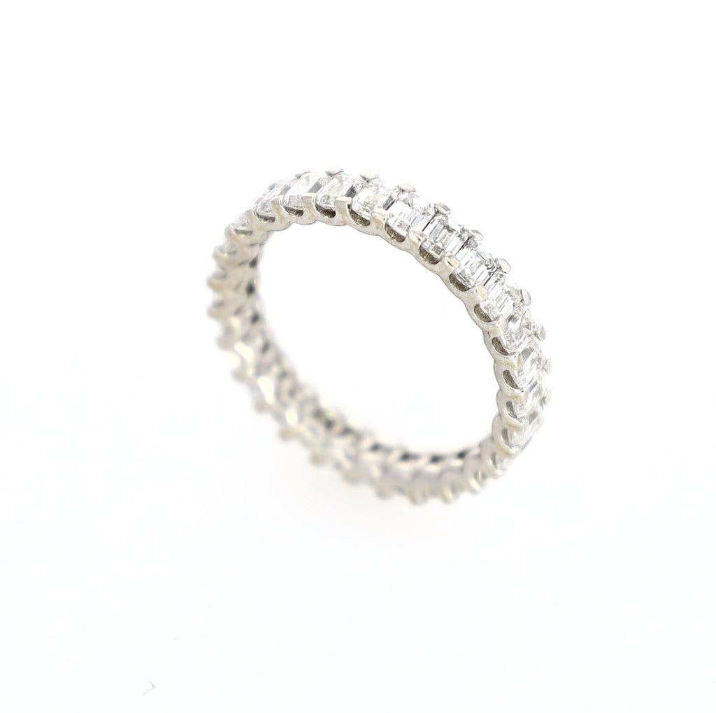 Emerald Cut Eternity Ring 14kt WG 2.3gr Size 6 2.65cttw SI/I-GHI RN000300