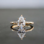 Pear Cashé Engagement Ring 18kt YG LAB 2.92gr 1.50ct Center VVS2-F / 0.12ct Band VS+DEF 1.62cttw Size 6 IGI 619429302 RN00181