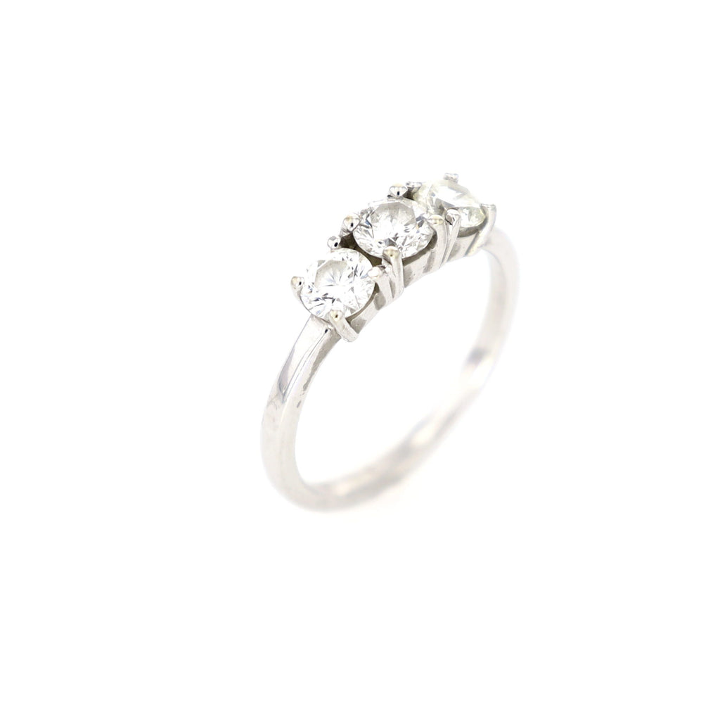 Cashé Tri Stone Ring 18kt WG 0.88cttw SI-GH RN000455C
