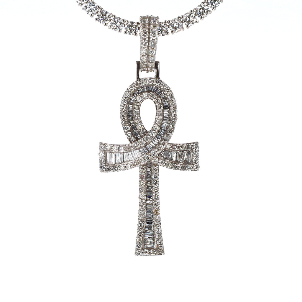Ankh Cross W/Diamond 10kt WG 6.9gr 1.75cttw Si-I GHI PN000946