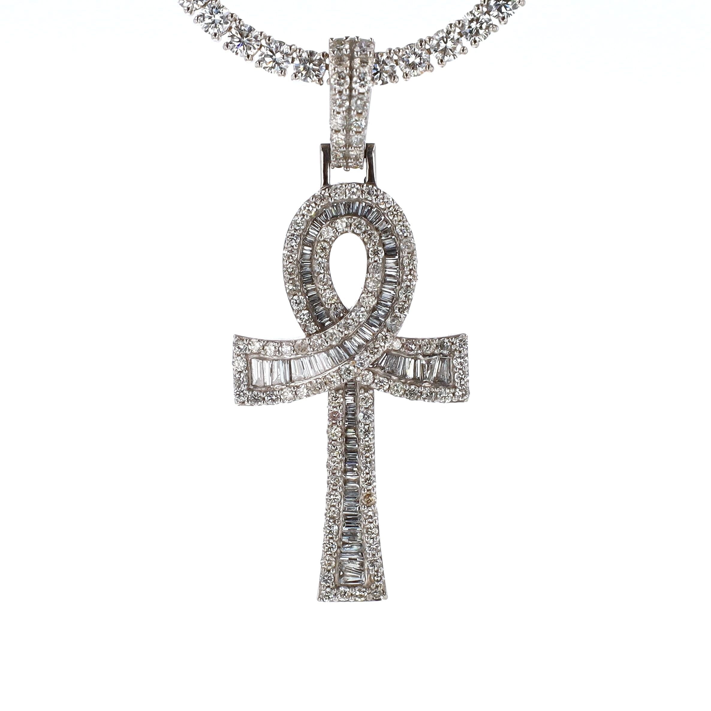 Ankh Cross W/Diamond 10kt WG 6.9gr 1.75cttw Si-I GHI PN000946