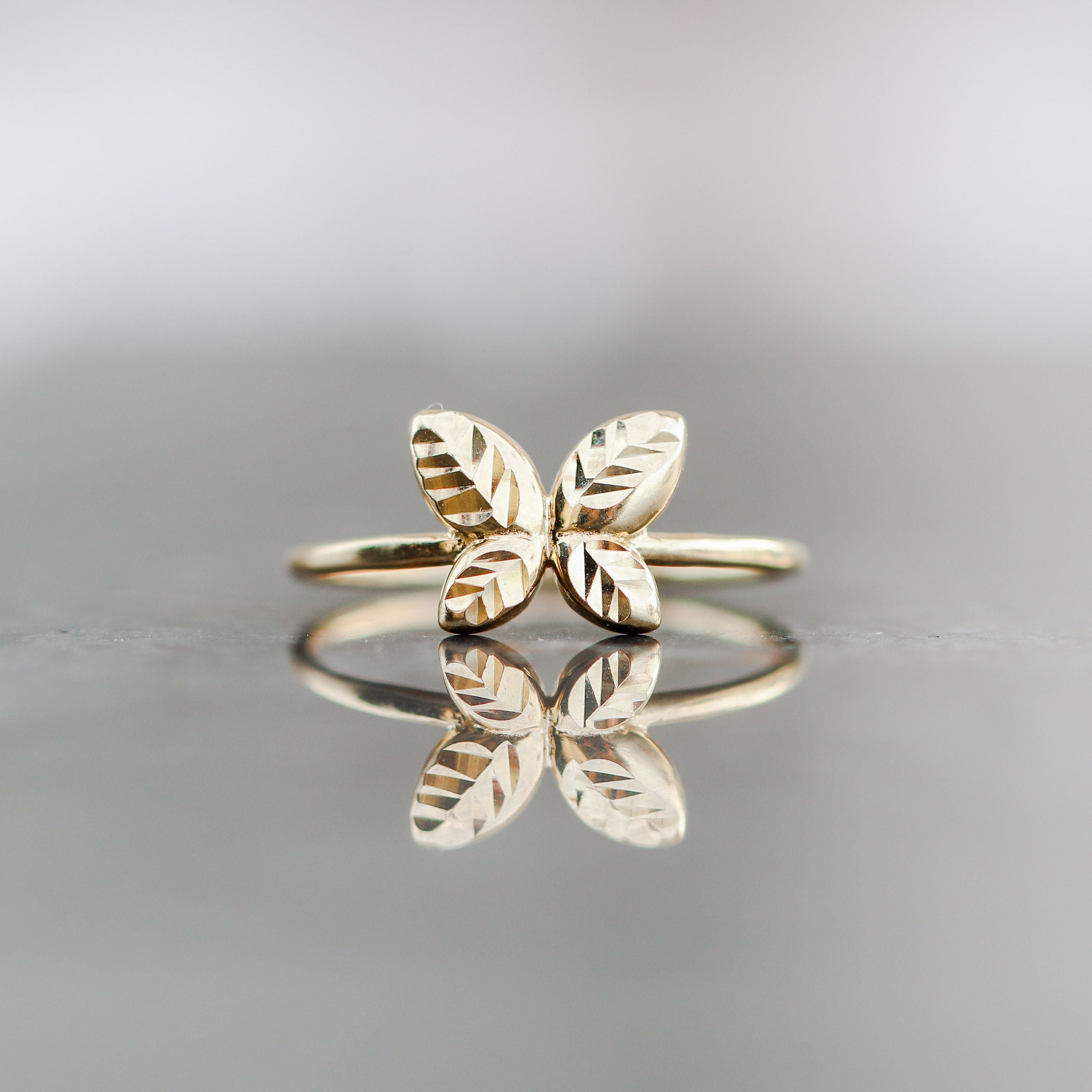 Etched Wing Ring RN00114