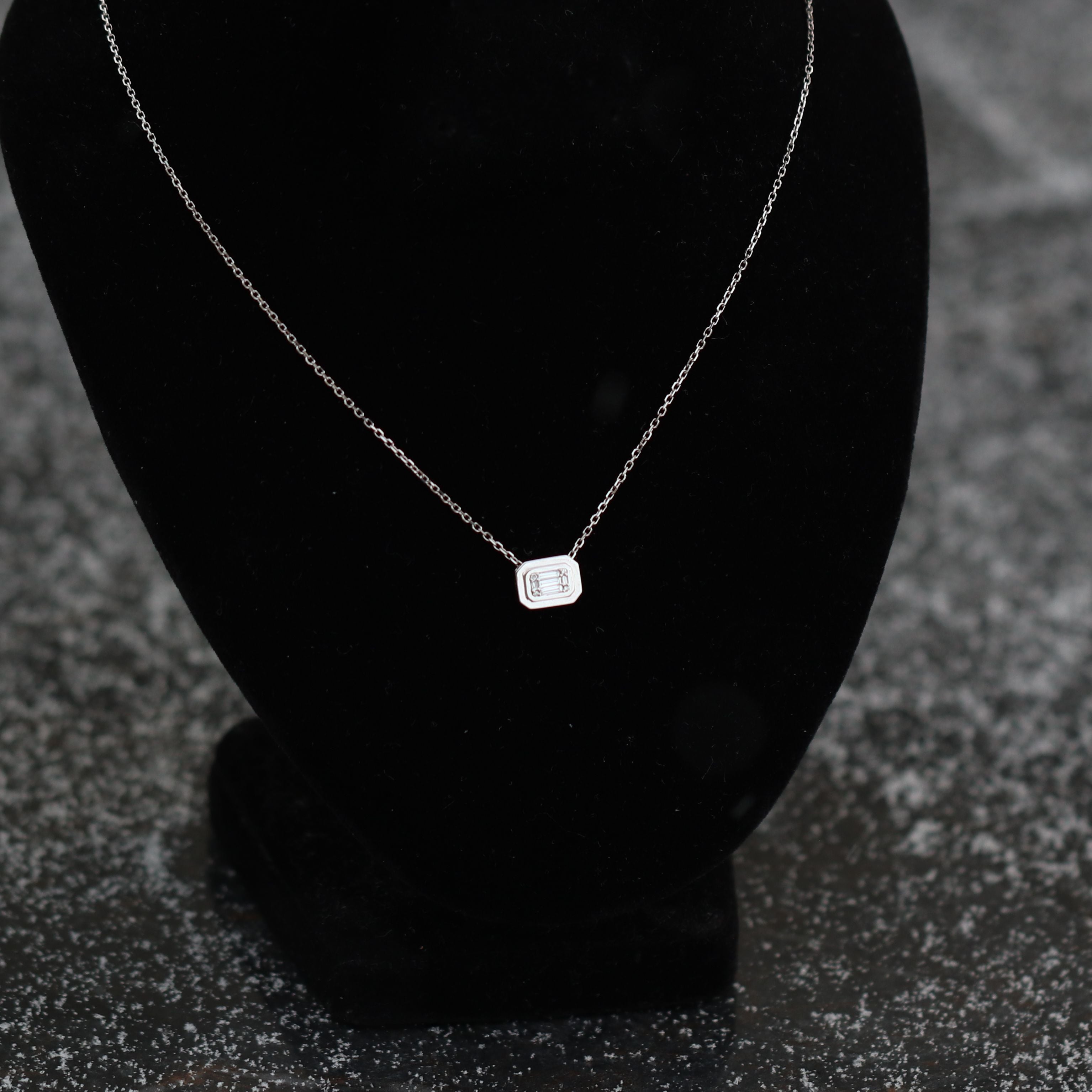 Baguette Cluster Necklace 14kt WG 2.62gr 0.12cttw SI-GHI PN0001046