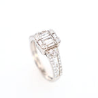 Baguette and Round Cashé Engagement Ring 18kt WG 5.1gr 1.51cttw SI-GHI RN000376