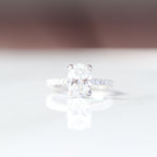 Engagement Ring Oval Center Diamond LAB 2.00ct VVS E 3EX 18KT WG 4.05GR NATURAL 0.75CTTW MELEE SI/VS/FG RN00146